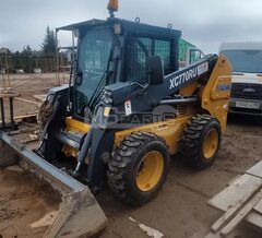 Замена сальников передних ступиц на мини-погрузчике XCMG XC770RU